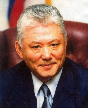 Михаил Ефимович НИКОЛАЕВ