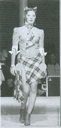 Марианна, младшая дочь. Фото из журнала "Экспресс - мода Бельгии". Марианна участвовала в дефиле мод в Брюсселе в 2001 г.